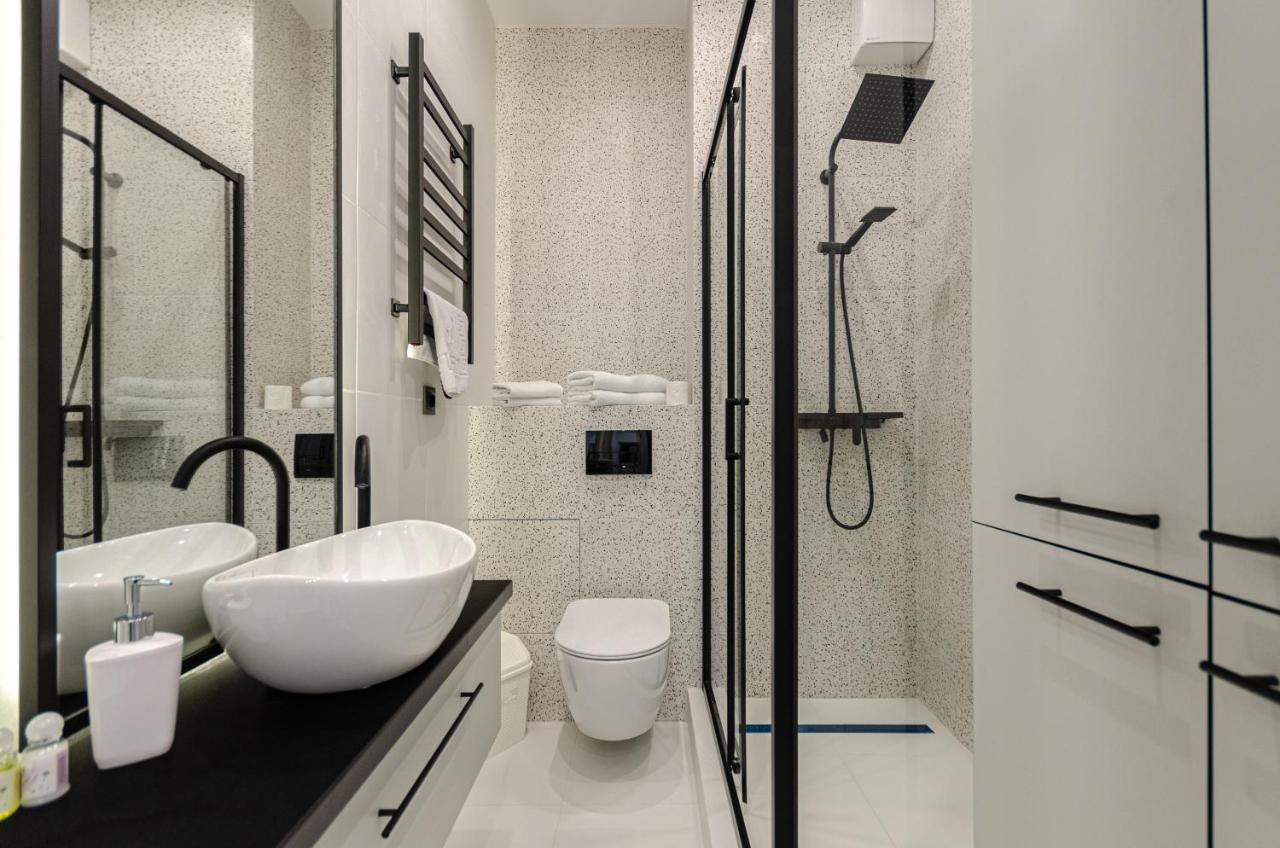 Petrovdom 166-3B In Beautiful Apartments In Rc "Yaroslaviv Grad" Κίεβο Εξωτερικό φωτογραφία