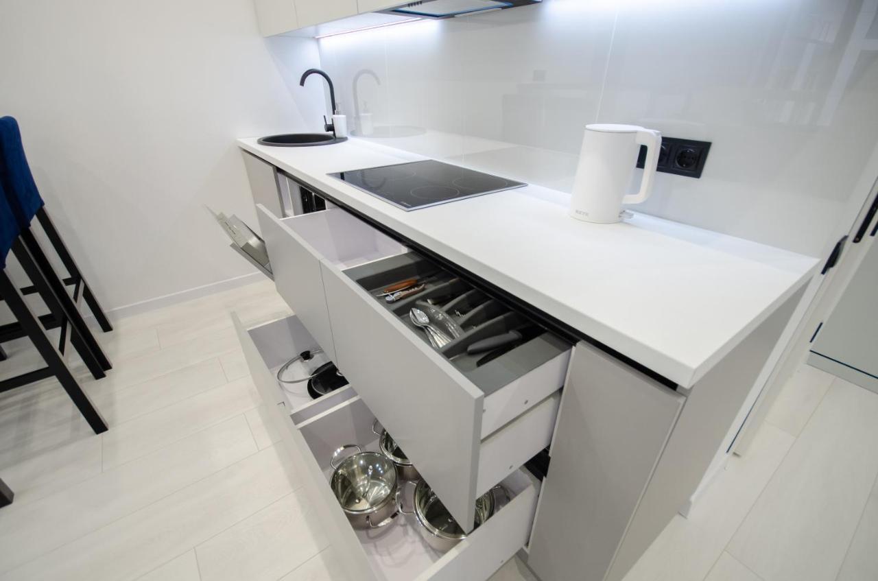 Petrovdom 166-3B In Beautiful Apartments In Rc "Yaroslaviv Grad" Κίεβο Εξωτερικό φωτογραφία