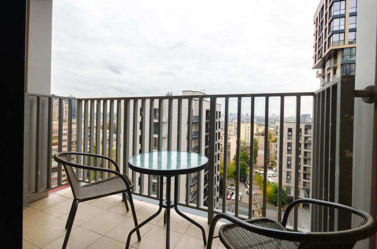 Petrovdom 166-3B In Beautiful Apartments In Rc "Yaroslaviv Grad" Κίεβο Εξωτερικό φωτογραφία