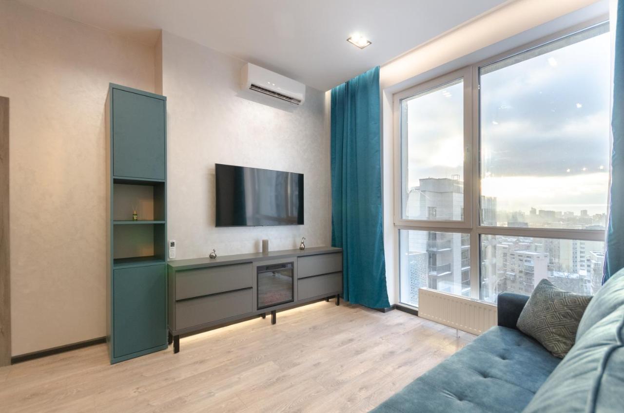 Petrovdom 166-3B In Beautiful Apartments In Rc "Yaroslaviv Grad" Κίεβο Εξωτερικό φωτογραφία