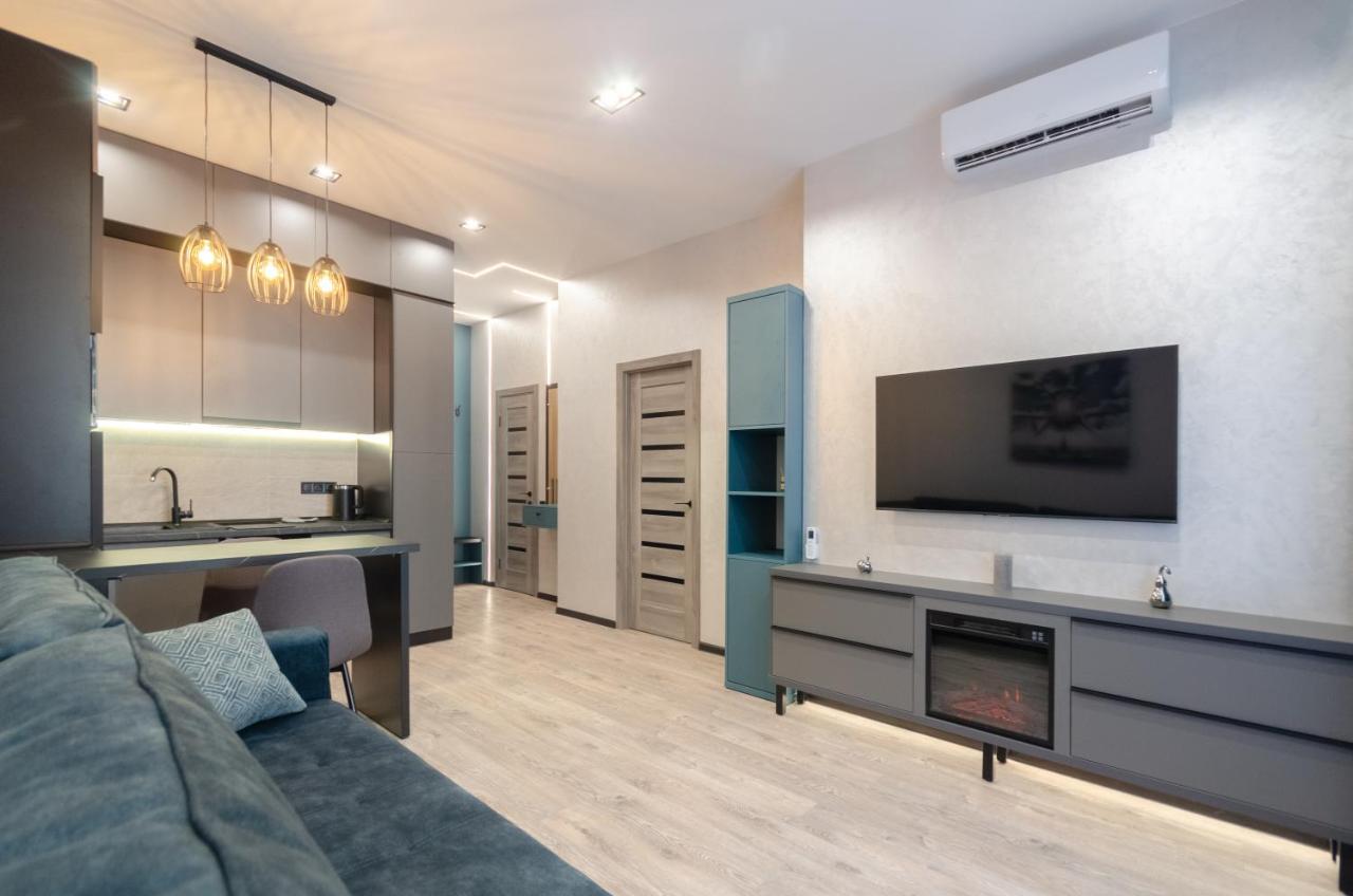 Petrovdom 166-3B In Beautiful Apartments In Rc "Yaroslaviv Grad" Κίεβο Εξωτερικό φωτογραφία