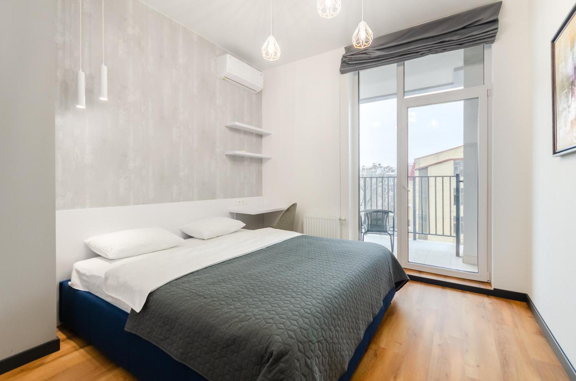 Petrovdom 166-3B In Beautiful Apartments In Rc "Yaroslaviv Grad" Κίεβο Εξωτερικό φωτογραφία