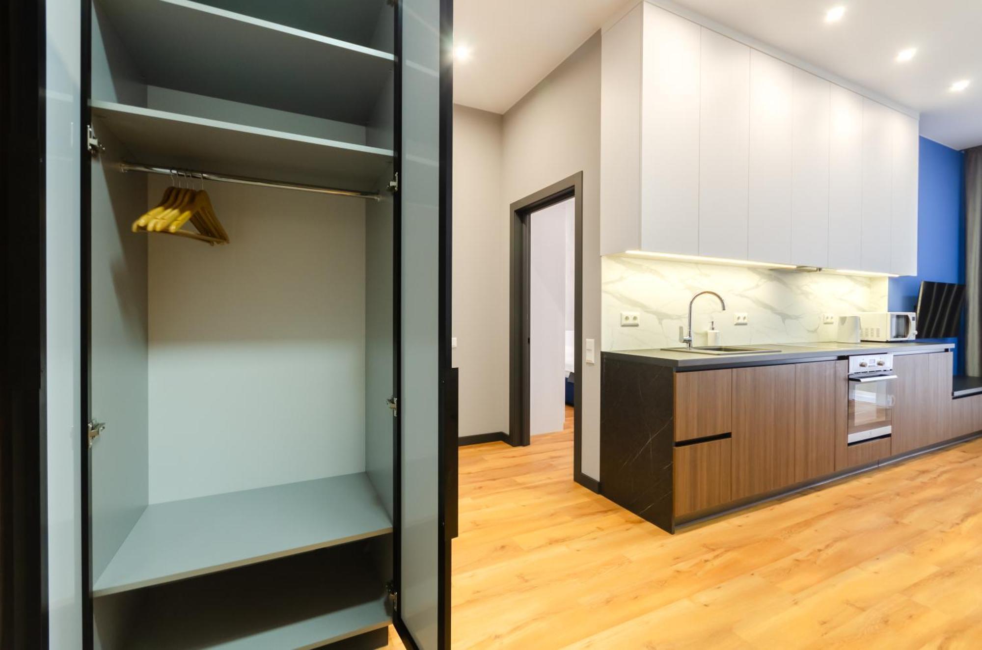 Petrovdom 166-3B In Beautiful Apartments In Rc "Yaroslaviv Grad" Κίεβο Εξωτερικό φωτογραφία