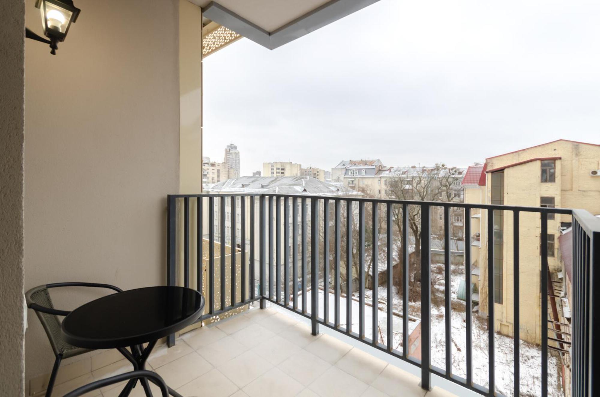 Petrovdom 166-3B In Beautiful Apartments In Rc "Yaroslaviv Grad" Κίεβο Εξωτερικό φωτογραφία