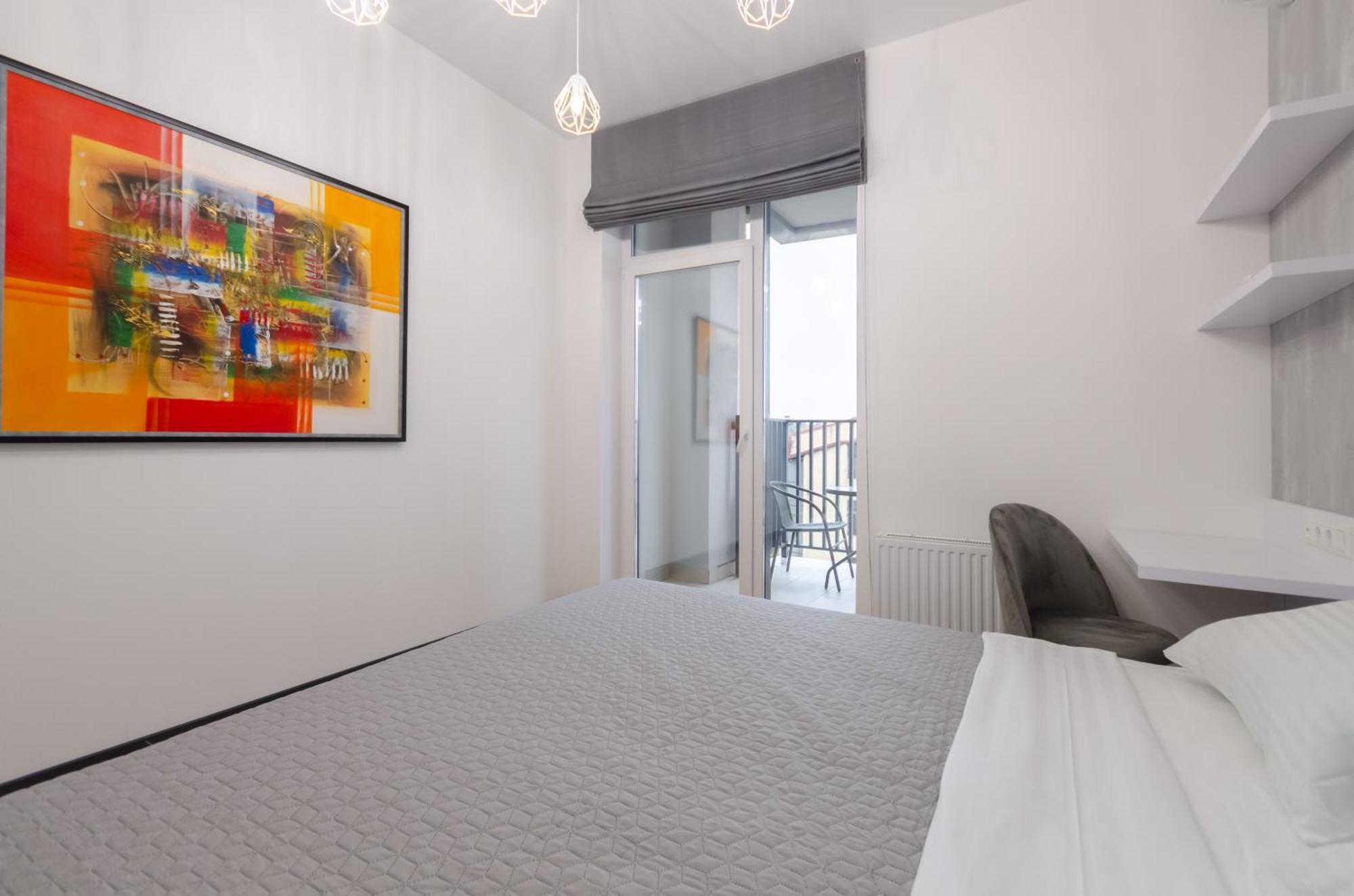 Petrovdom 166-3B In Beautiful Apartments In Rc "Yaroslaviv Grad" Κίεβο Εξωτερικό φωτογραφία