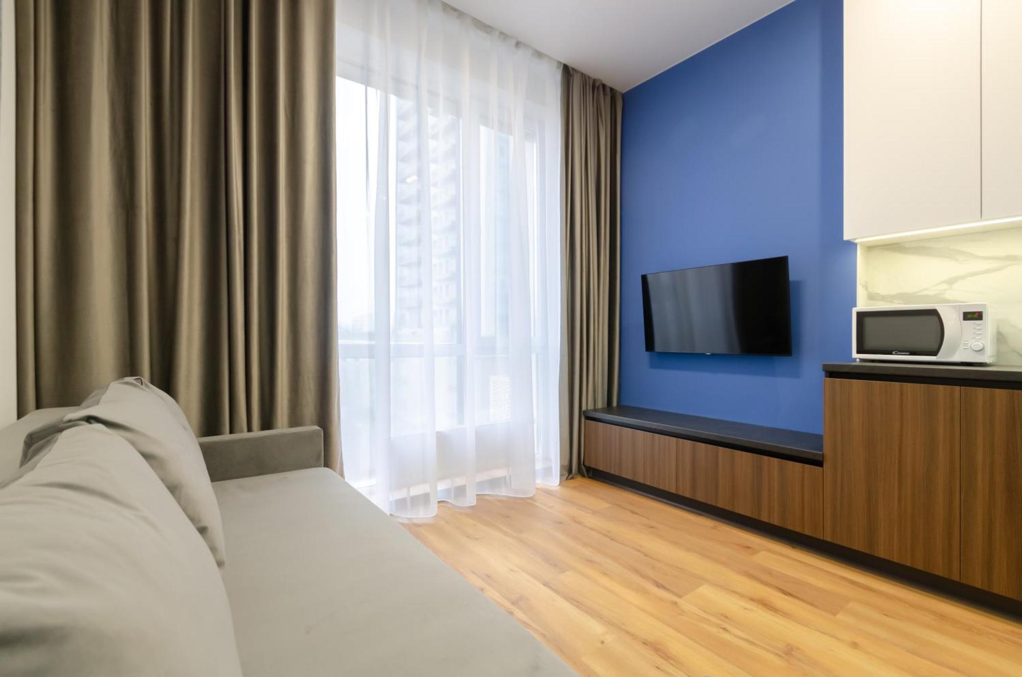 Petrovdom 166-3B In Beautiful Apartments In Rc "Yaroslaviv Grad" Κίεβο Εξωτερικό φωτογραφία